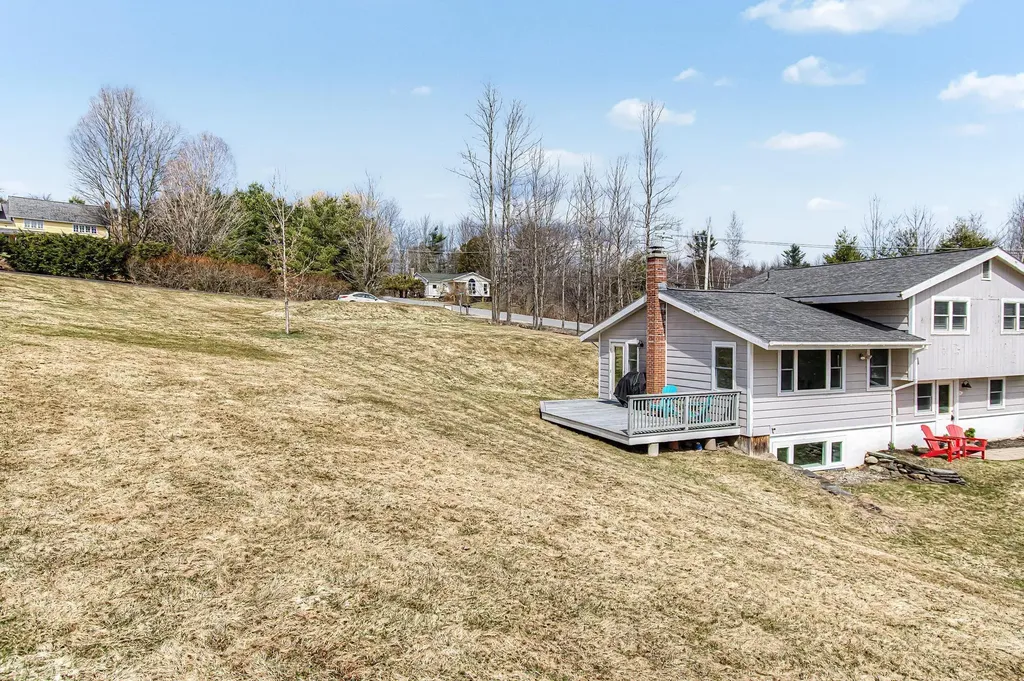 1061 Weeks Hill Road Stowe VT 05672