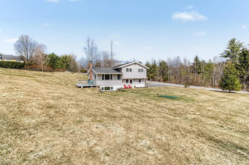 1061 Weeks Hill Road Stowe VT 05672