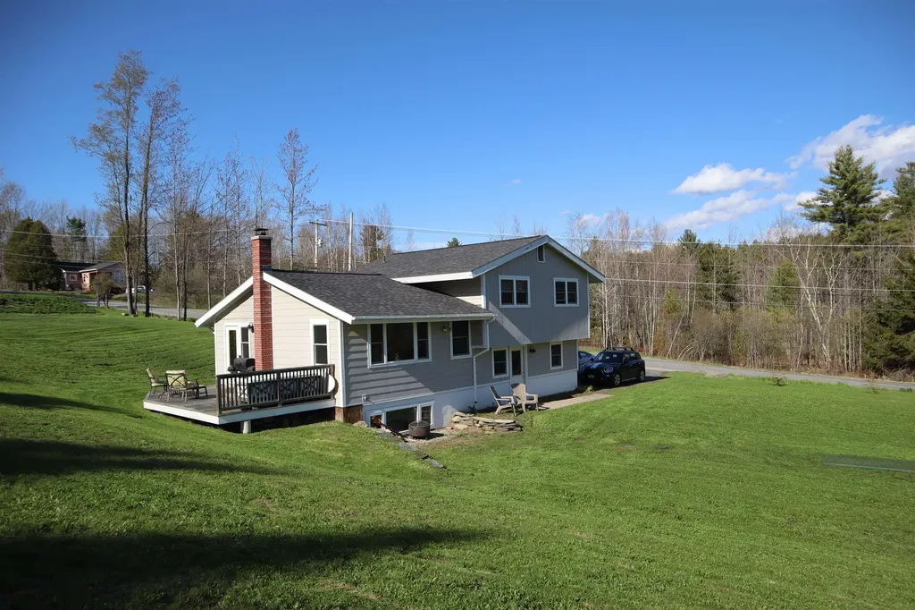 1061 Weeks Hill Road Stowe VT 05672
