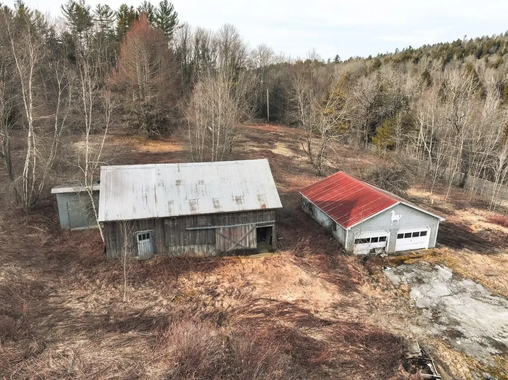 227 Osgood Hill Road Essex VT 05452
