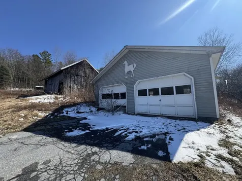 227 Osgood Hill Road Essex VT 05452