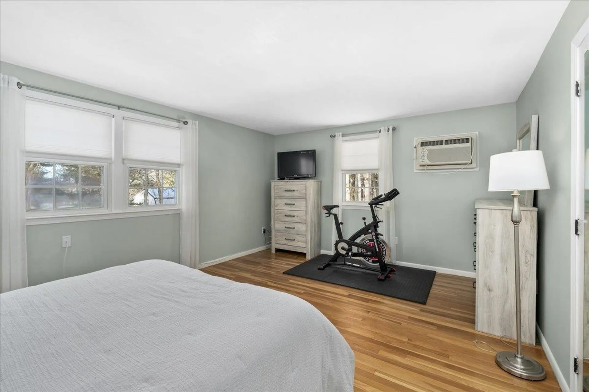 4 Joanne Street Merrimack NH 03054