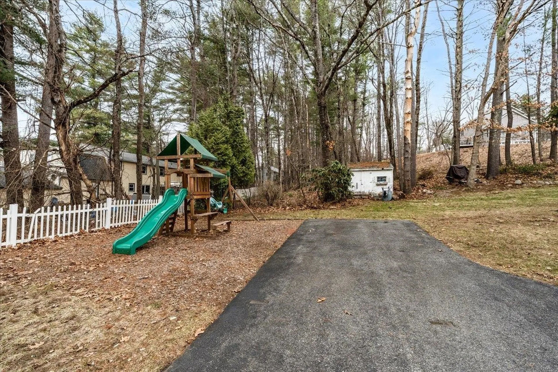4 Joanne Street Merrimack NH 03054