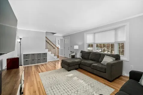 4 Joanne Street Merrimack NH 03054