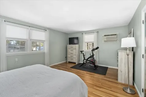 4 Joanne Street Merrimack NH 03054