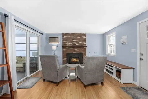 4 Joanne Street Merrimack NH 03054