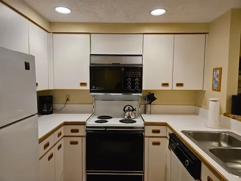 48 Cooper Memorial Drive Lincoln NH 03251