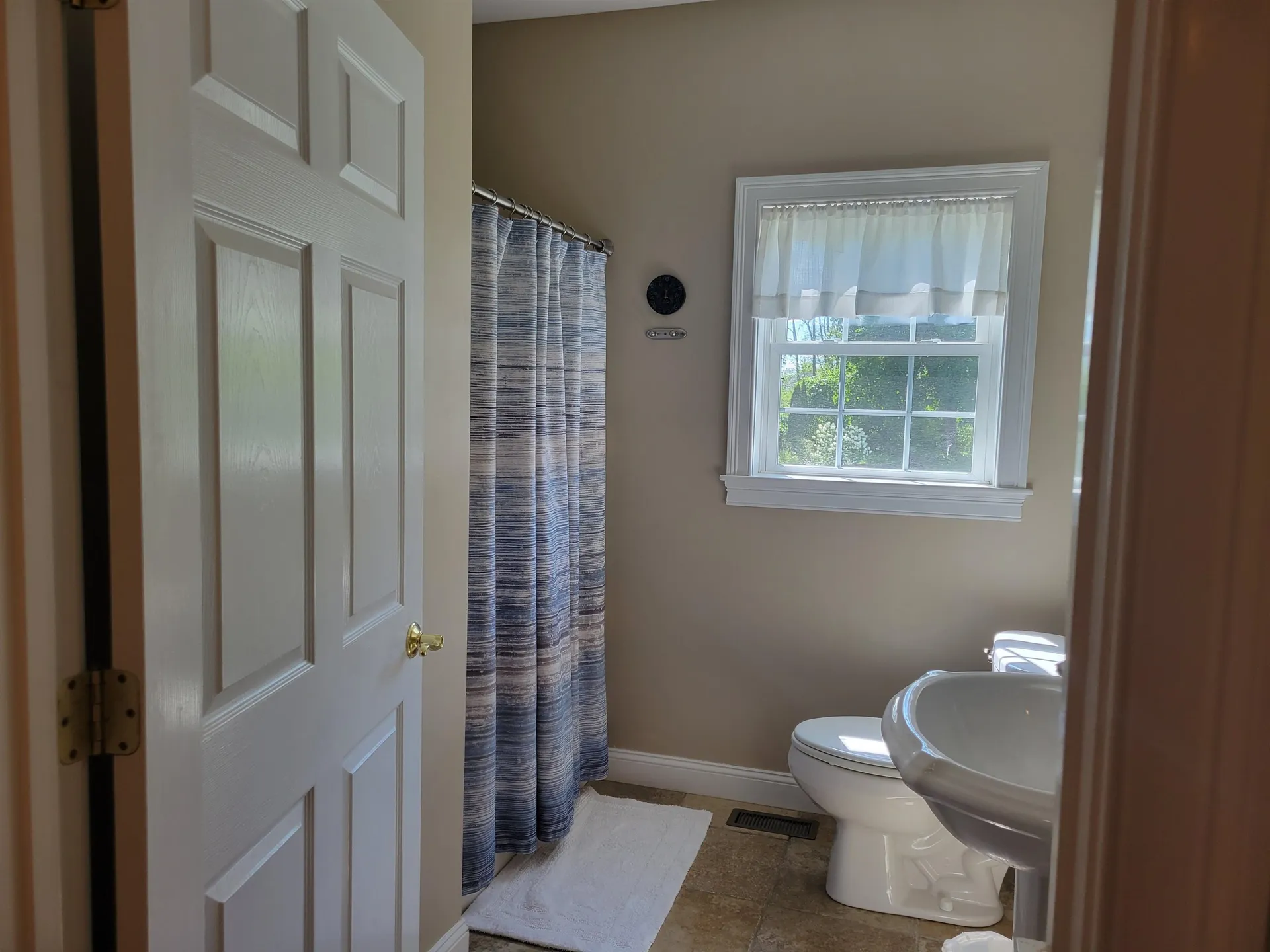 7 Harvest Road Windham NH 03087