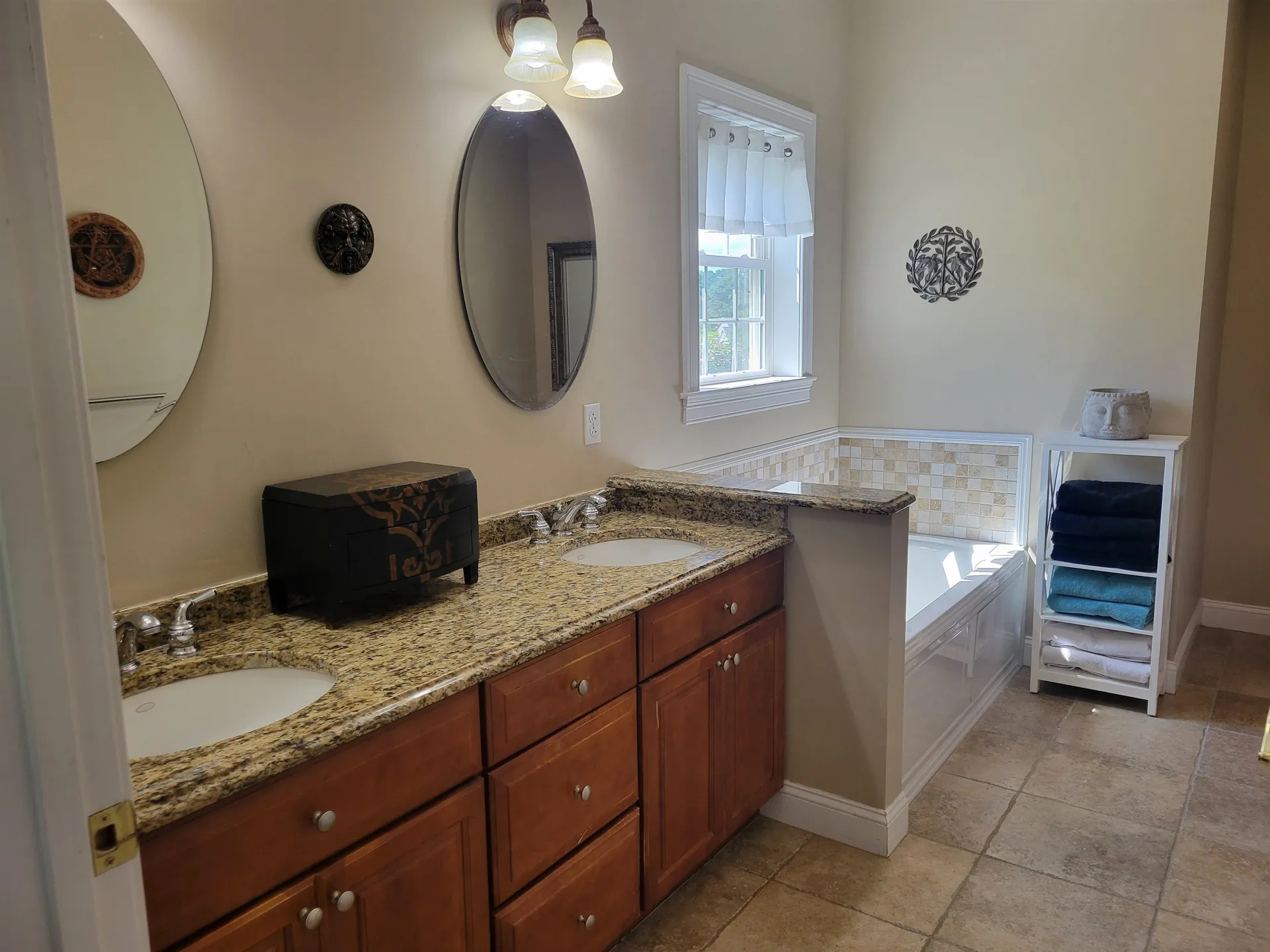 7 Harvest Road Windham NH 03087