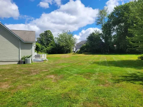 7 Harvest Road Windham NH 03087