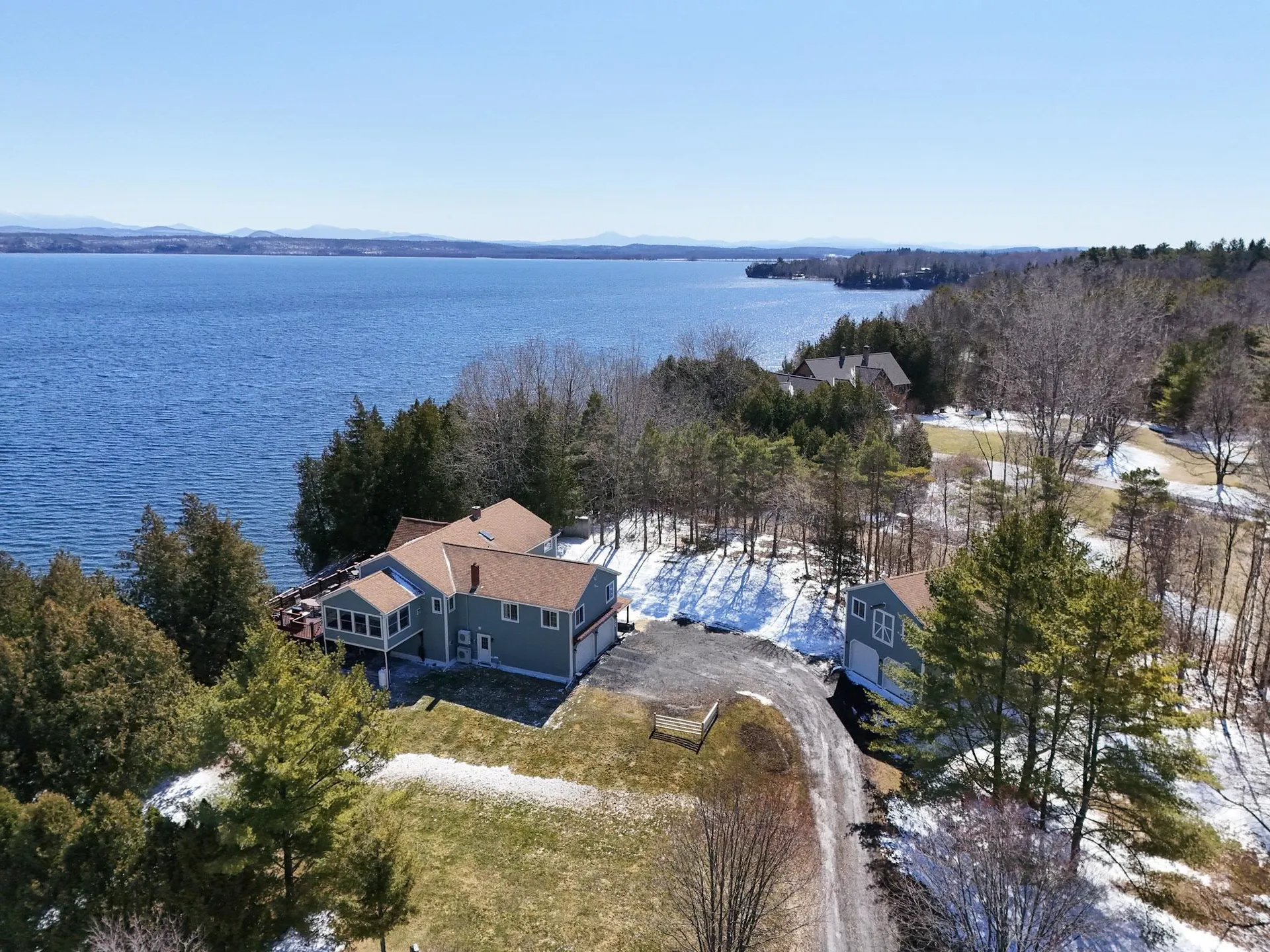 25 Cavendish Cove South Hero VT 05486