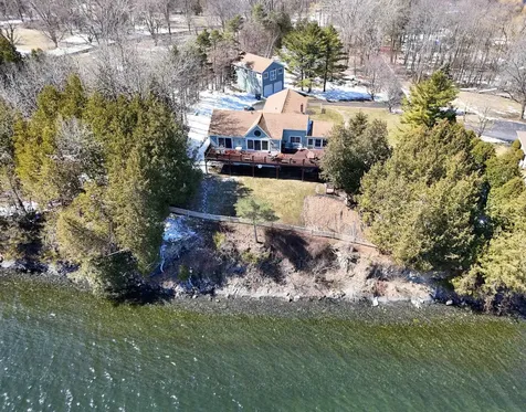 25 Cavendish Cove South Hero VT 05486