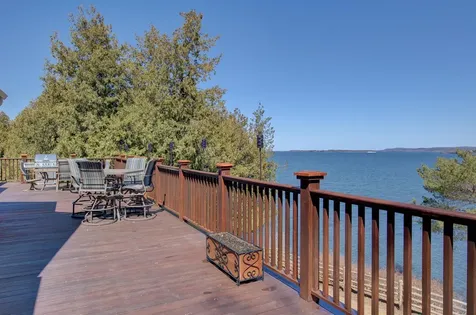 25 Cavendish Cove South Hero VT 05486