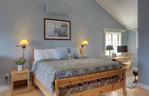 25 Cavendish Cove South Hero VT 05486