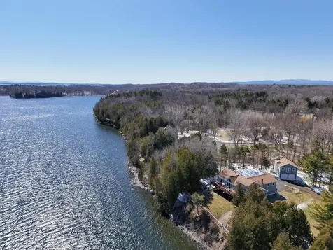 25 Cavendish Cove South Hero VT 05486