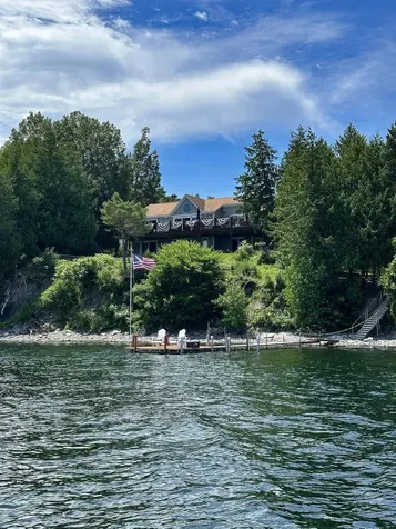 25 Cavendish Cove South Hero VT 05486