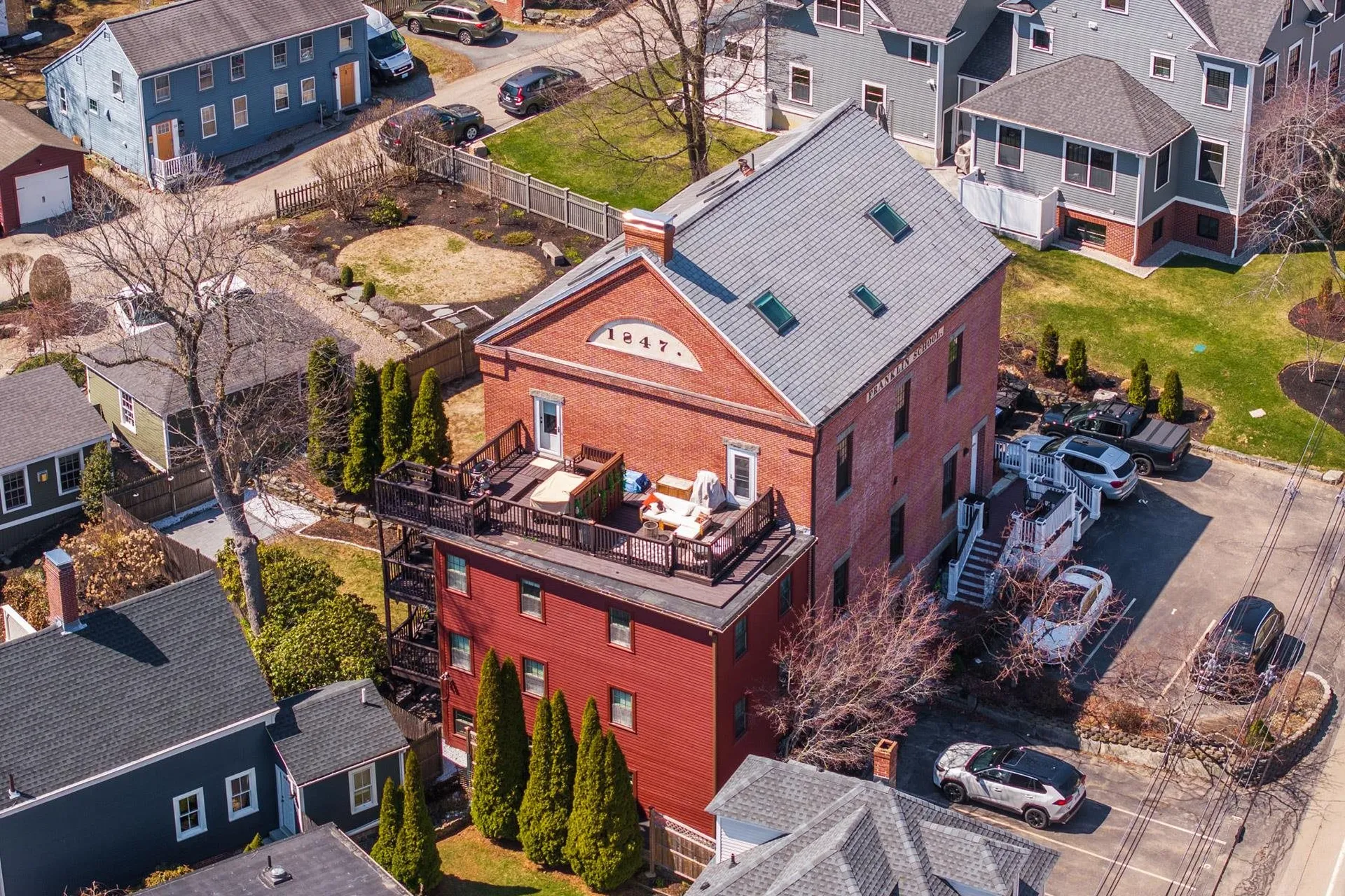 348 Maplewood Avenue Portsmouth NH 03801