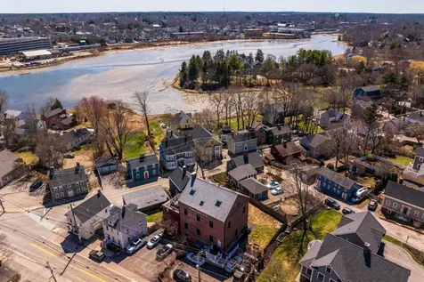 348 Maplewood Avenue Portsmouth NH 03801
