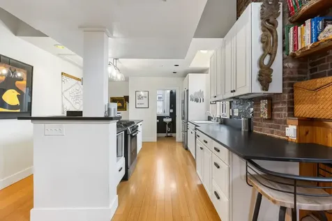 348 Maplewood Avenue Portsmouth NH 03801