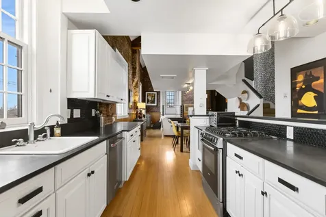 348 Maplewood Avenue Portsmouth NH 03801