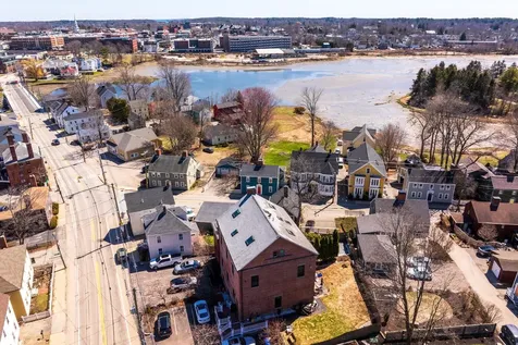 348 Maplewood Avenue Portsmouth NH 03801