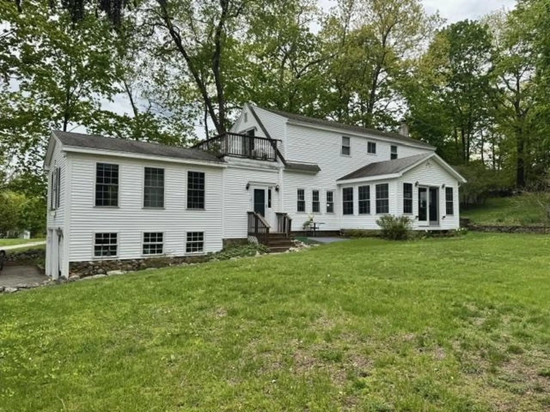 250 Joppa Hill Road Bedford NH 03110