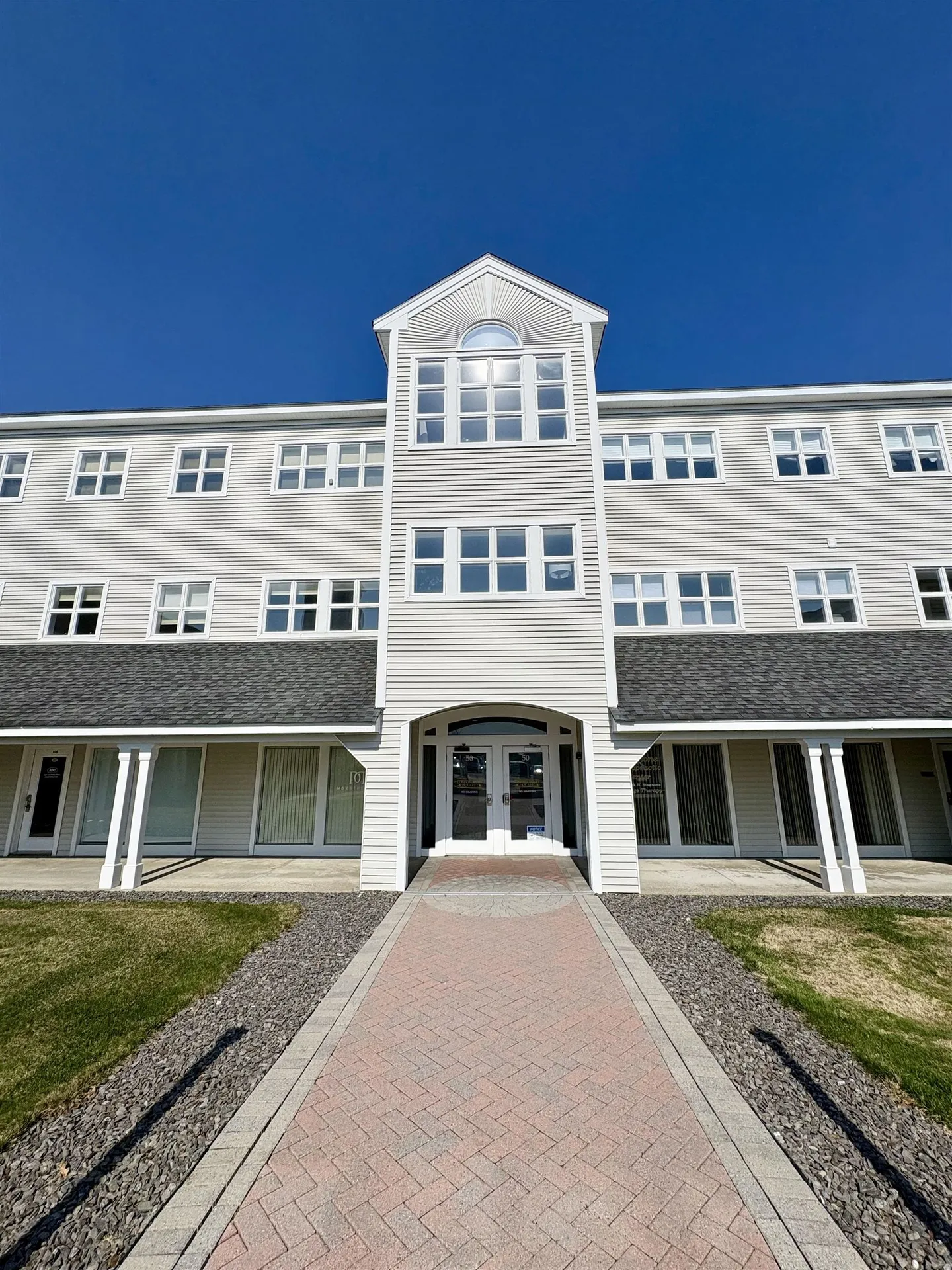 50 Nashua Road Londonderry NH 03053