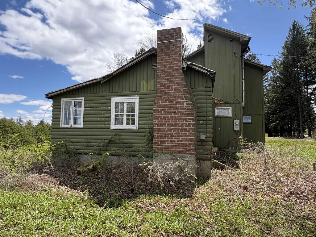 38 Featherbed Lane South Hero VT 05486