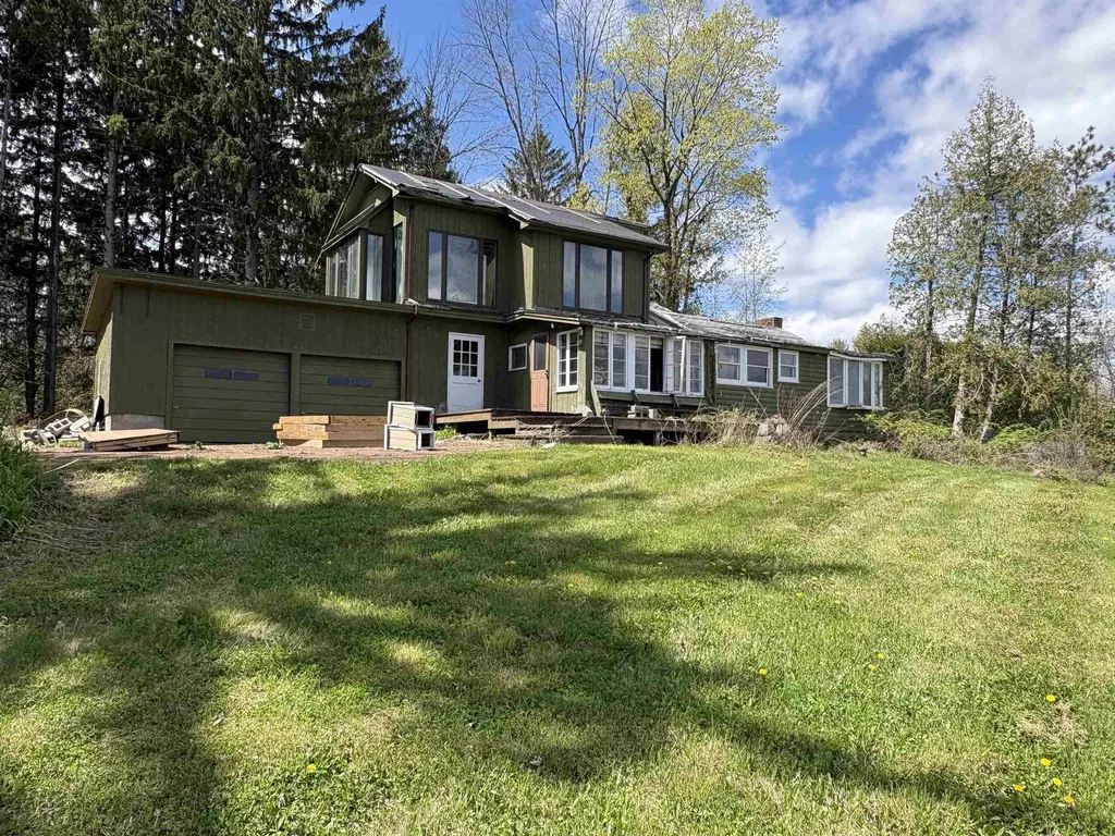 38 Featherbed Lane South Hero VT 05486