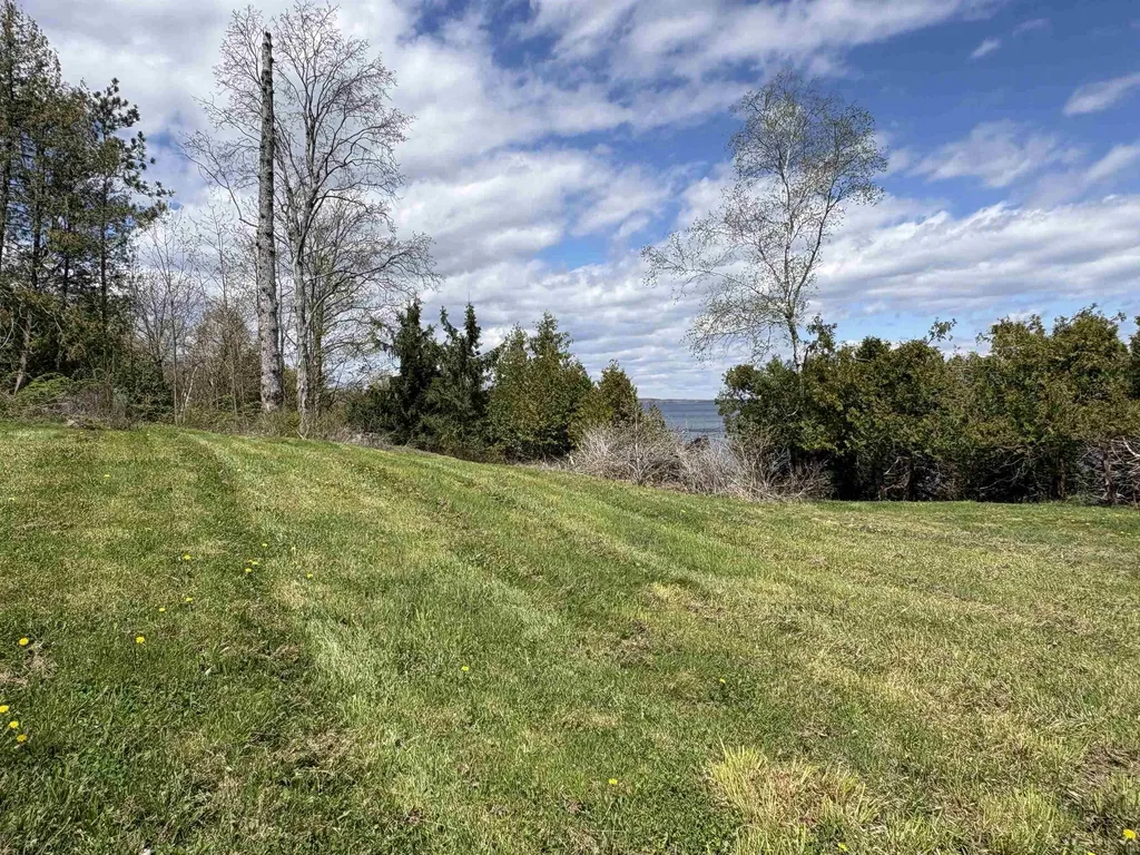 38 Featherbed Lane South Hero VT 05486