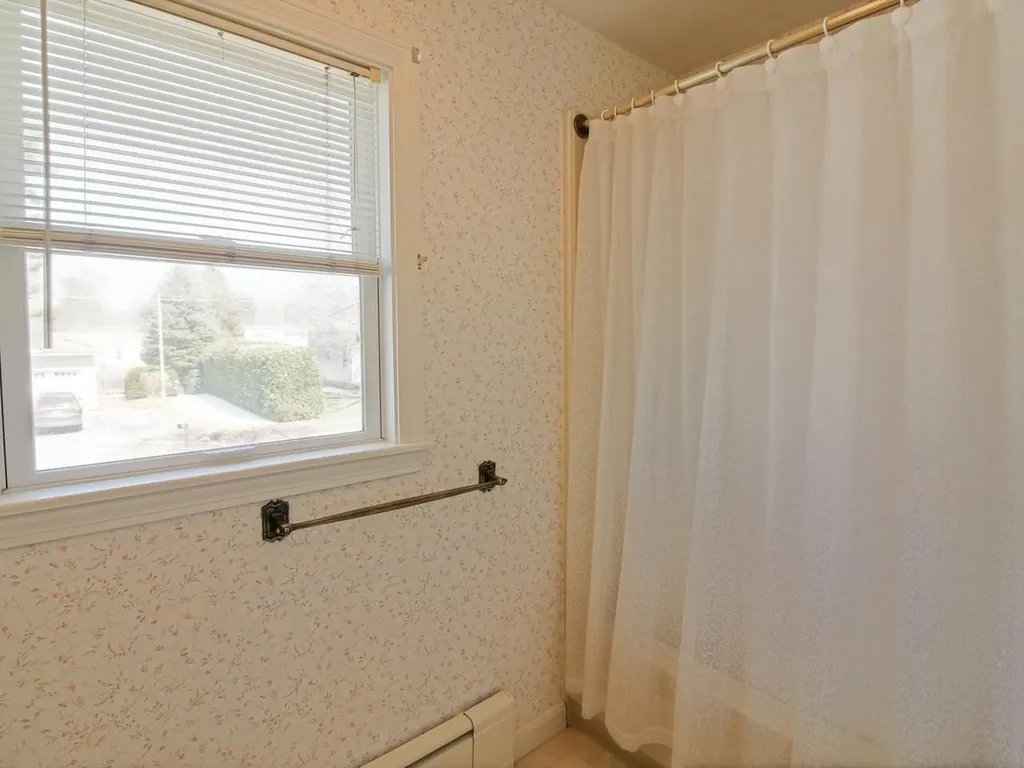 112 Abnaki Avenue Essex Junction VT 05452