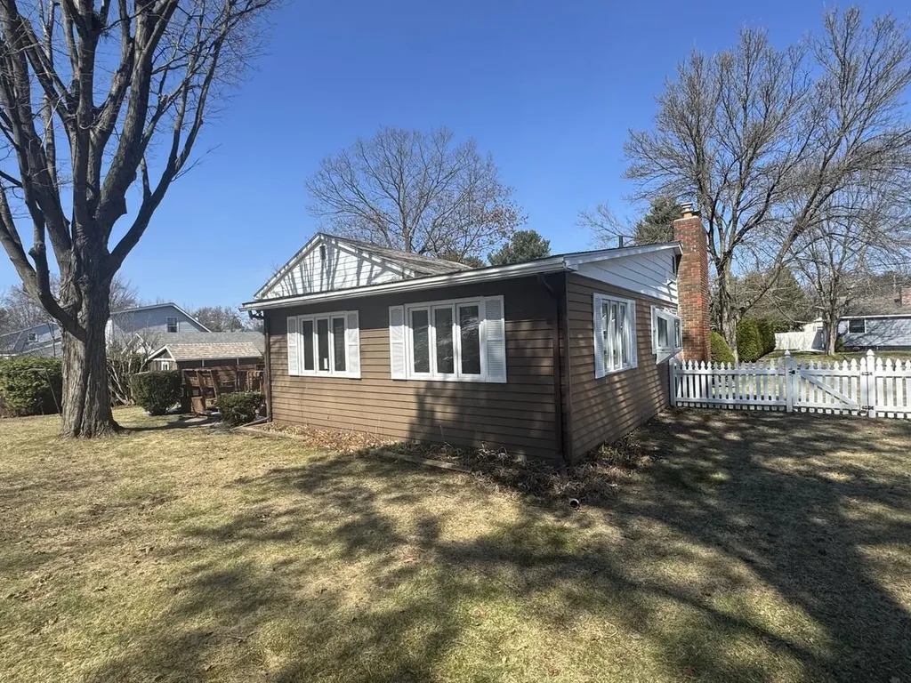 112 Abnaki Avenue Essex Junction VT 05452