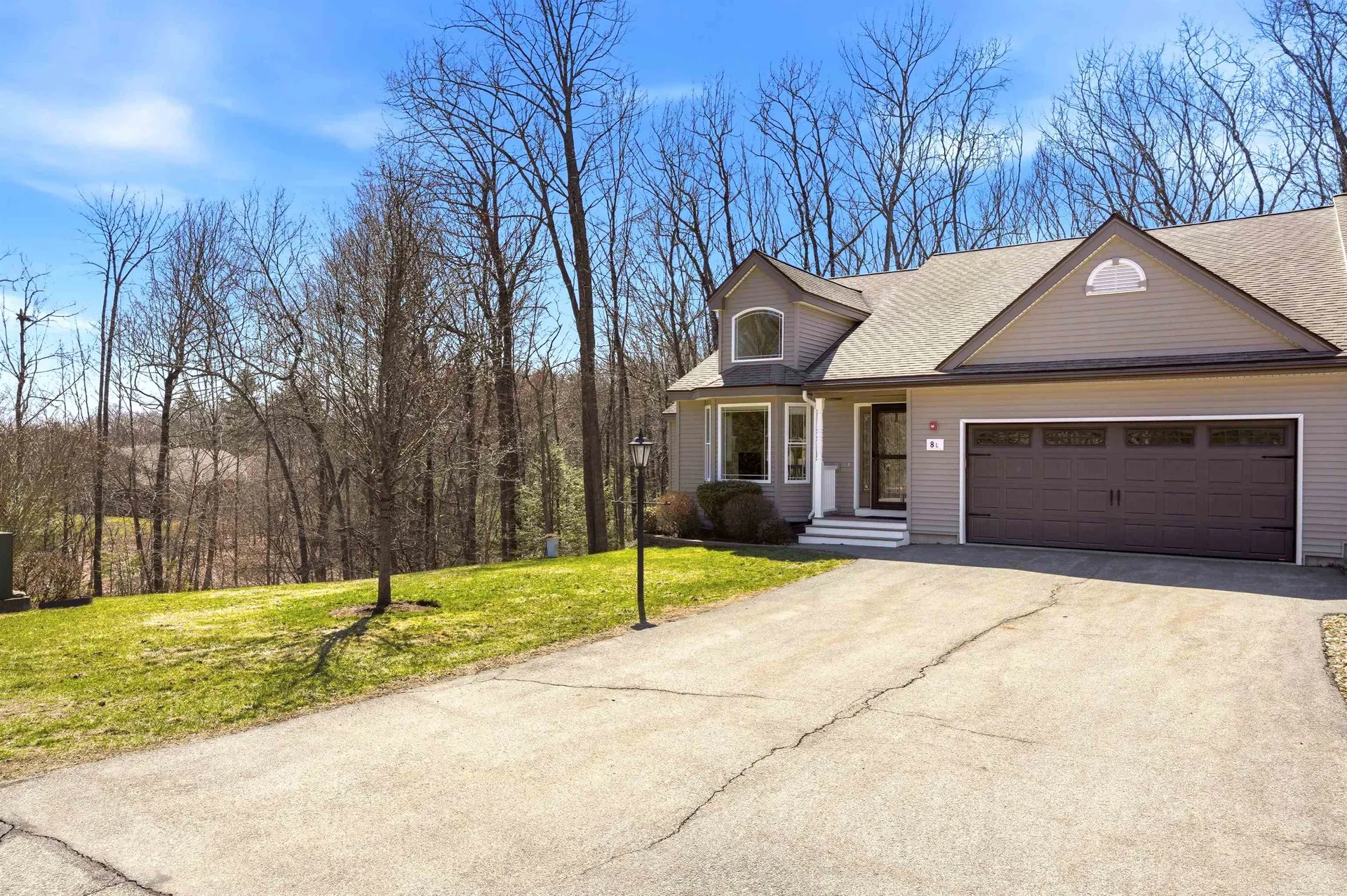8 Indian Hill Road Derry NH 03038