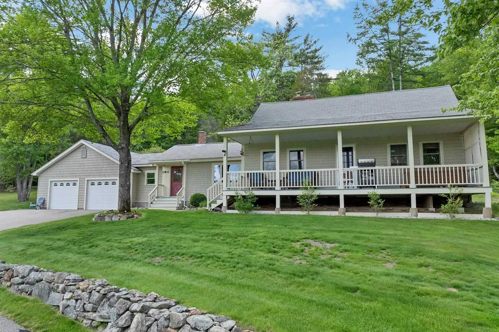 25 Elliot Road Center Harbor NH 03226