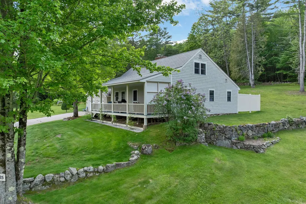 25 Elliot Road Center Harbor NH 03226