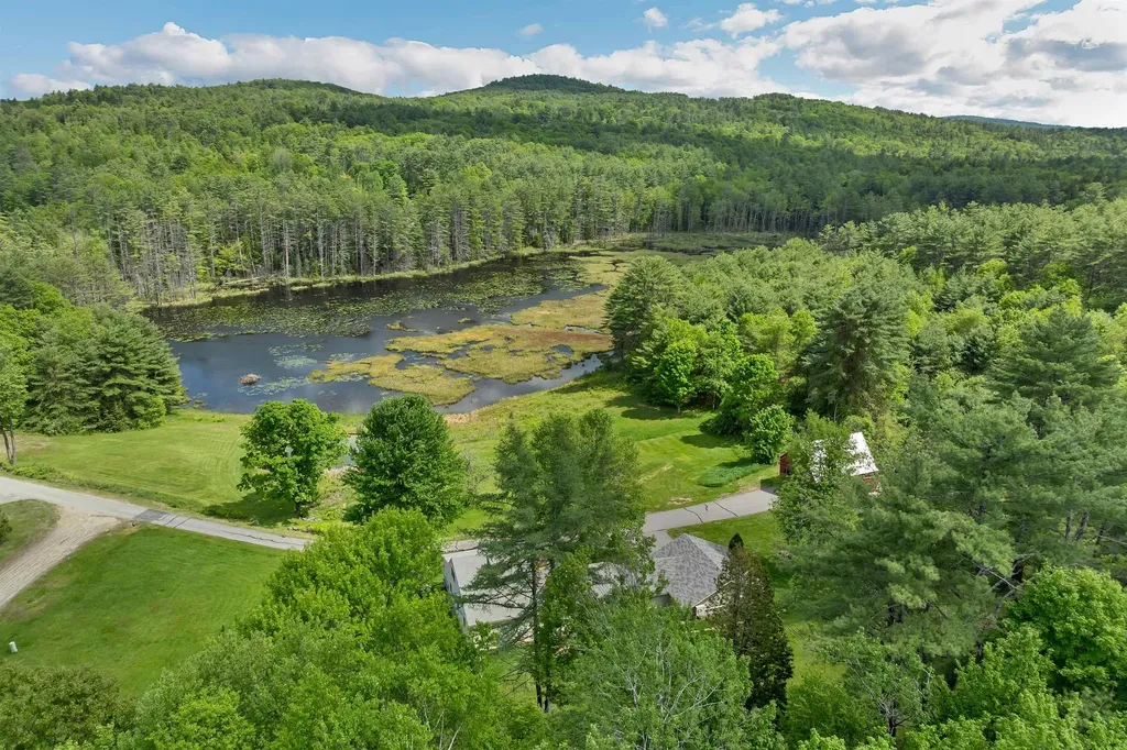 25 Elliot Road Center Harbor NH 03226