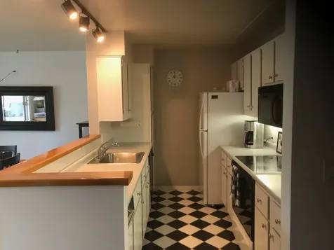 102 Upper Phase Road Warren VT 05674