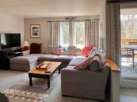 102 Upper Phase Road Warren VT 05674