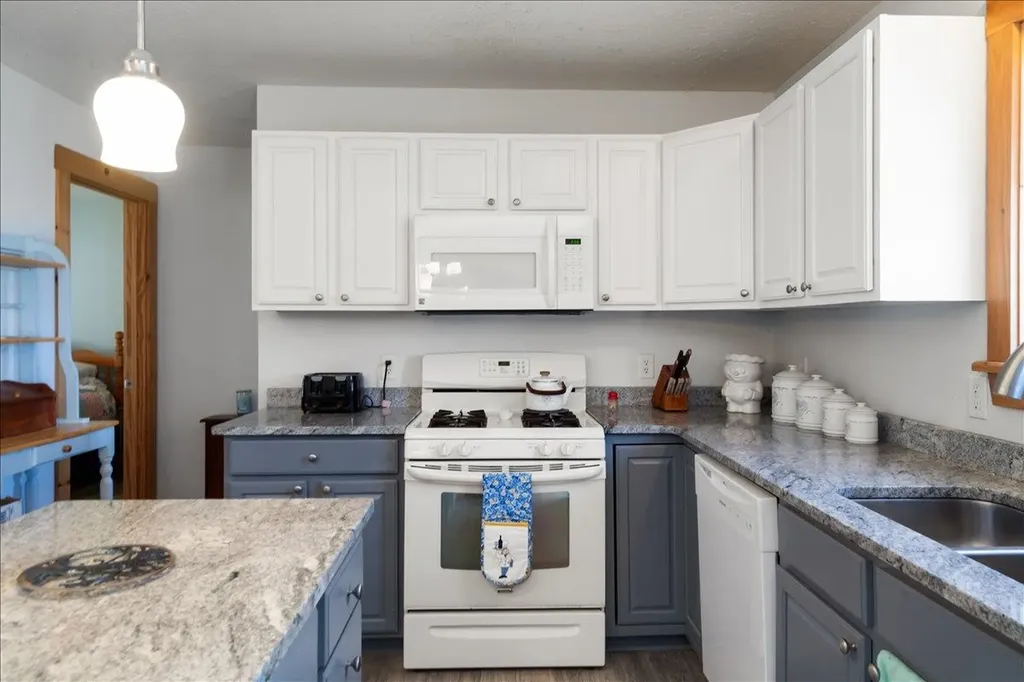 6 Dawns Way Swanton VT 05488