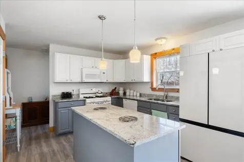 6 Dawns Way Swanton VT 05488