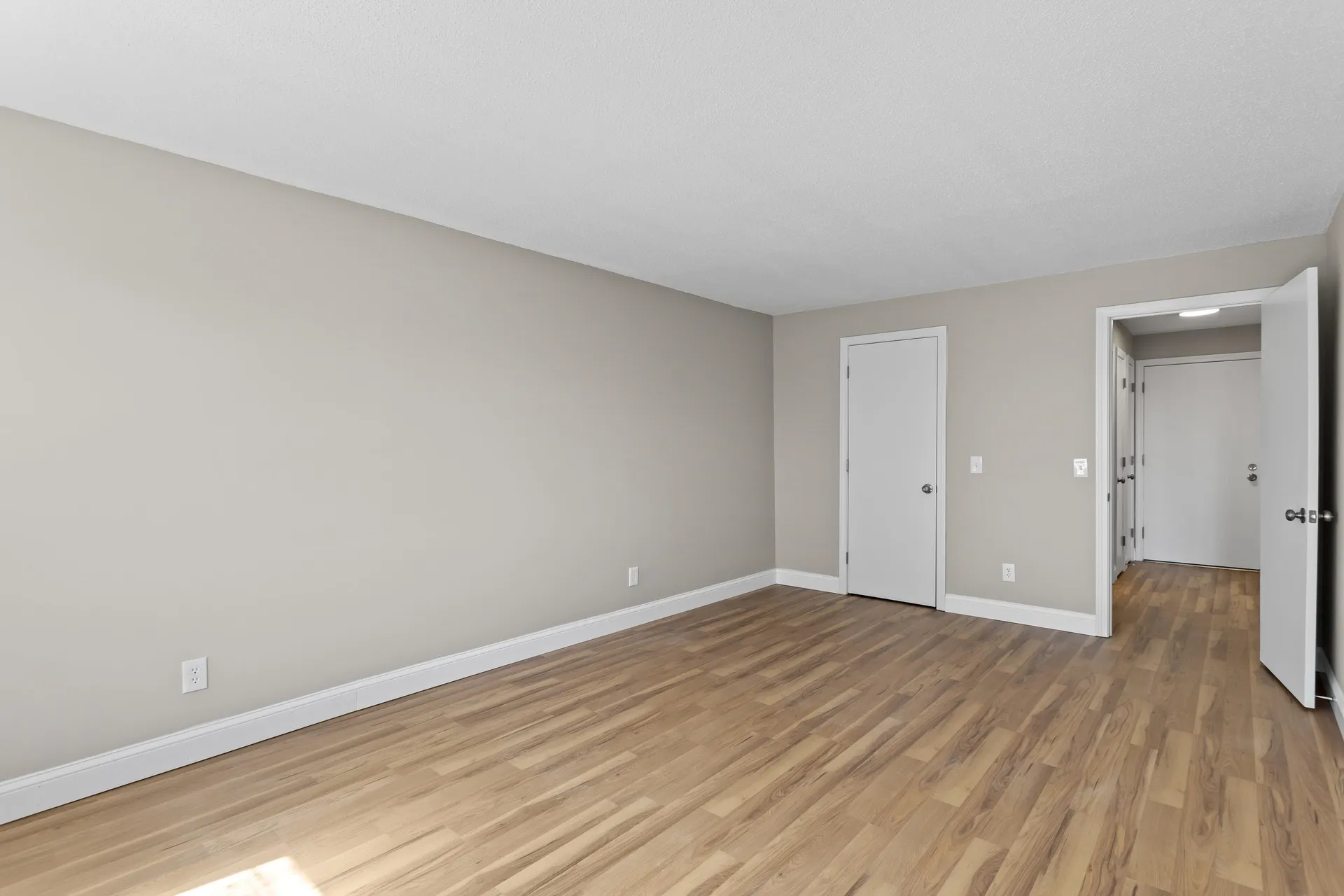 379 Huse Road Manchester NH 03103