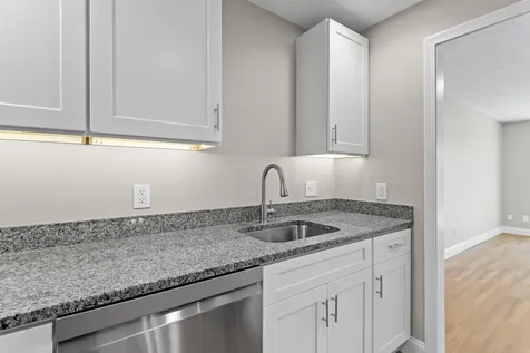 379 Huse Road Manchester NH 03103