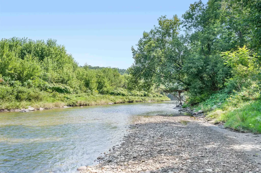 125 Bridge Street Waitsfield VT 05673