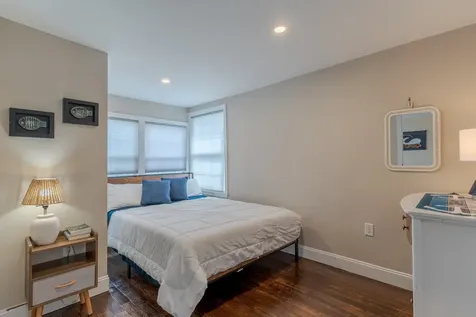17 Kentville Terrace Hampton NH 03842