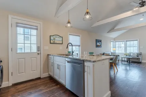17 Kentville Terrace Hampton NH 03842