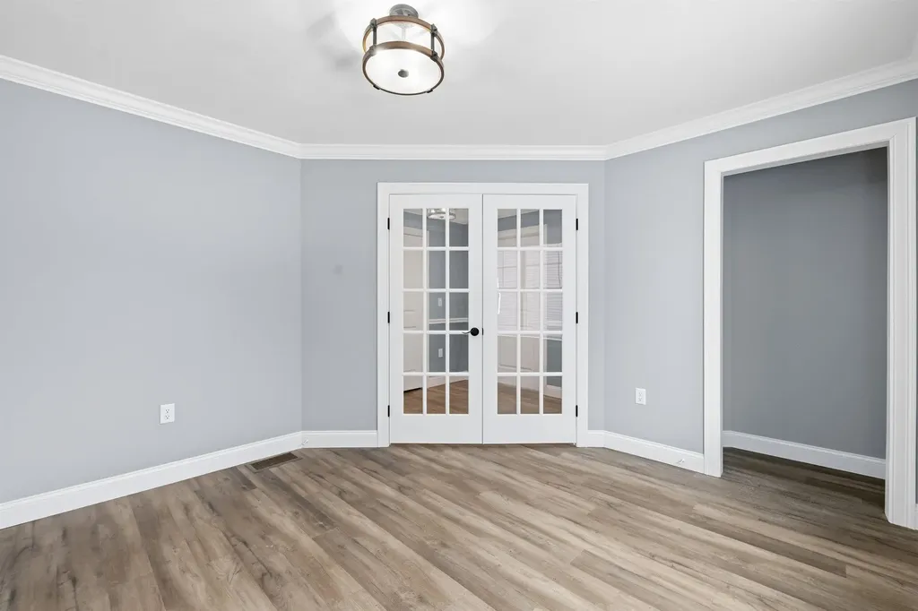 17 Millstone Drive Northfield NH 03276