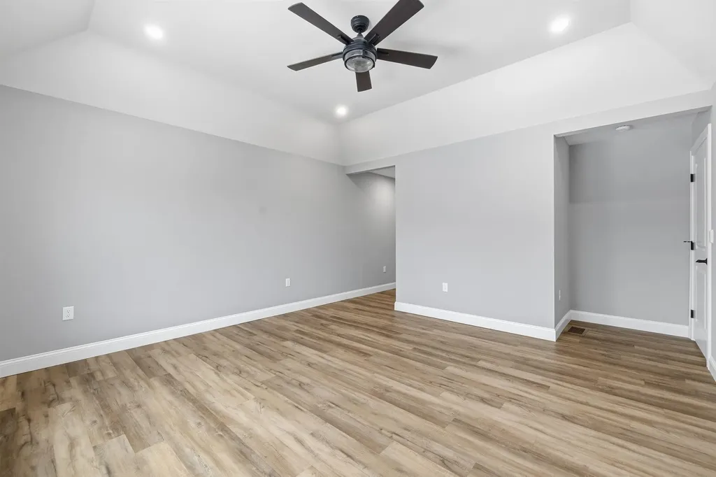 17 Millstone Drive Northfield NH 03276
