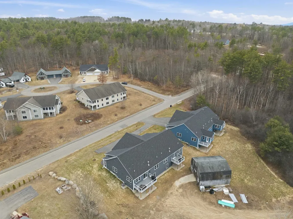 17 Millstone Drive Northfield NH 03276