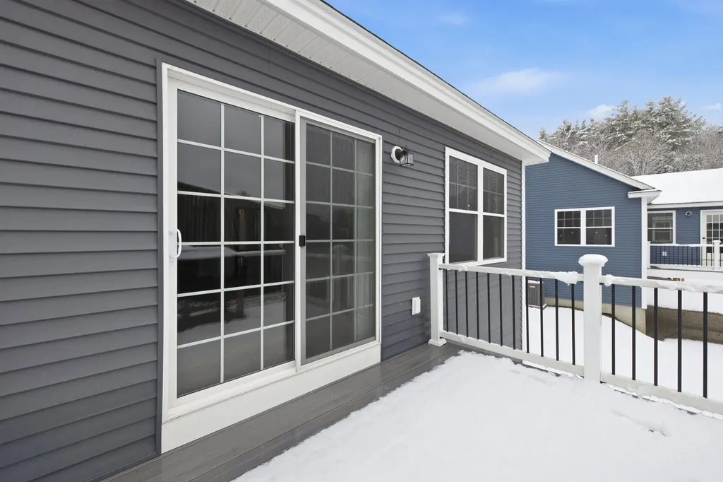 17 Millstone Drive Northfield NH 03276