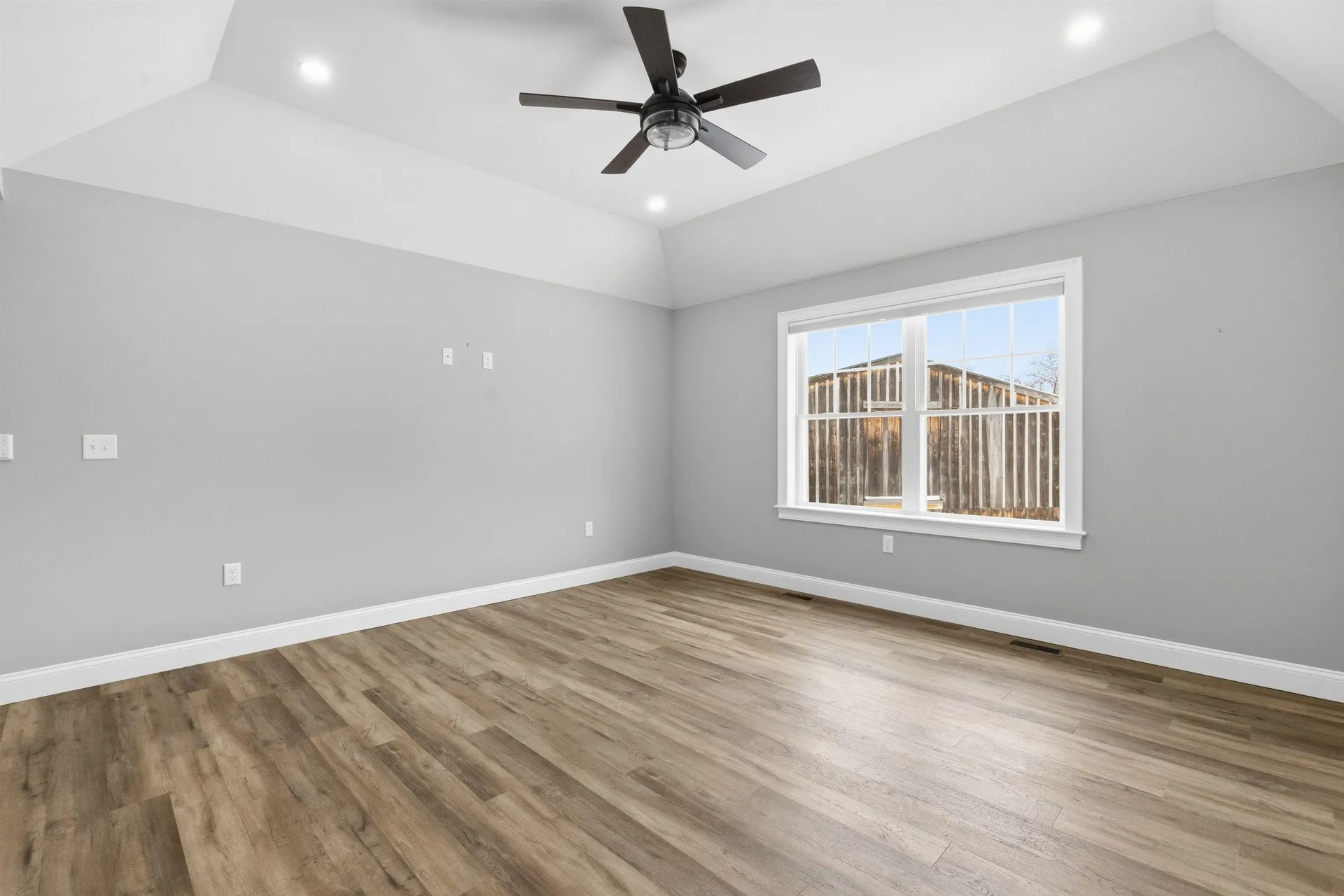17 Millstone Drive Northfield NH 03276